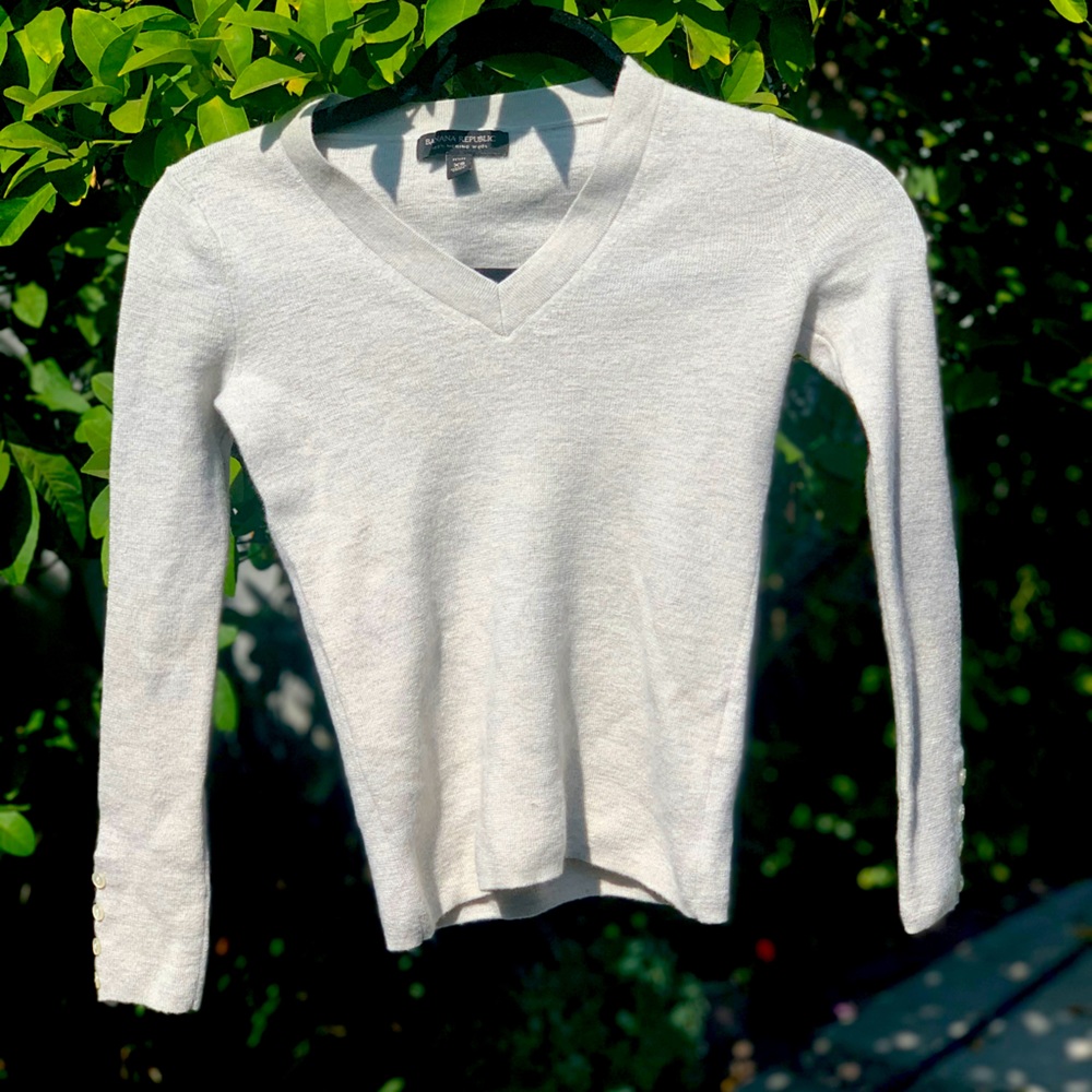 Banana Republic 100% Merino Wool Sweater